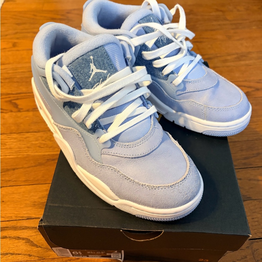 Air Jordan 4 RM - Big Kids Size 6.5
